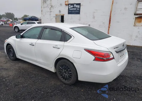 2014 Nissan Altima 2.5 S z USA, uszkodzony, nr VIN 1N4AL3AP4EN371946